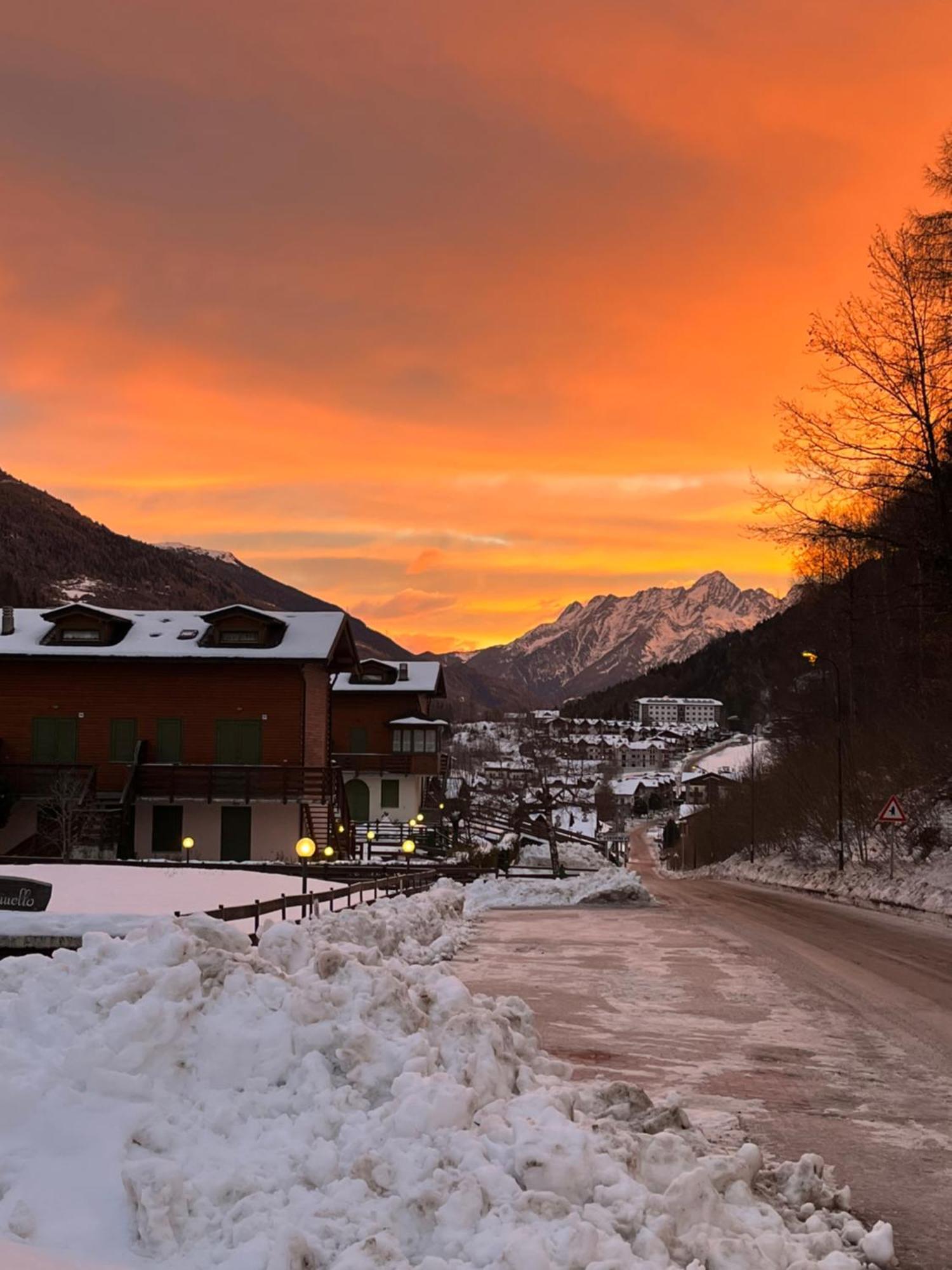 Giava'S Mountain Place Aprica Exterior photo